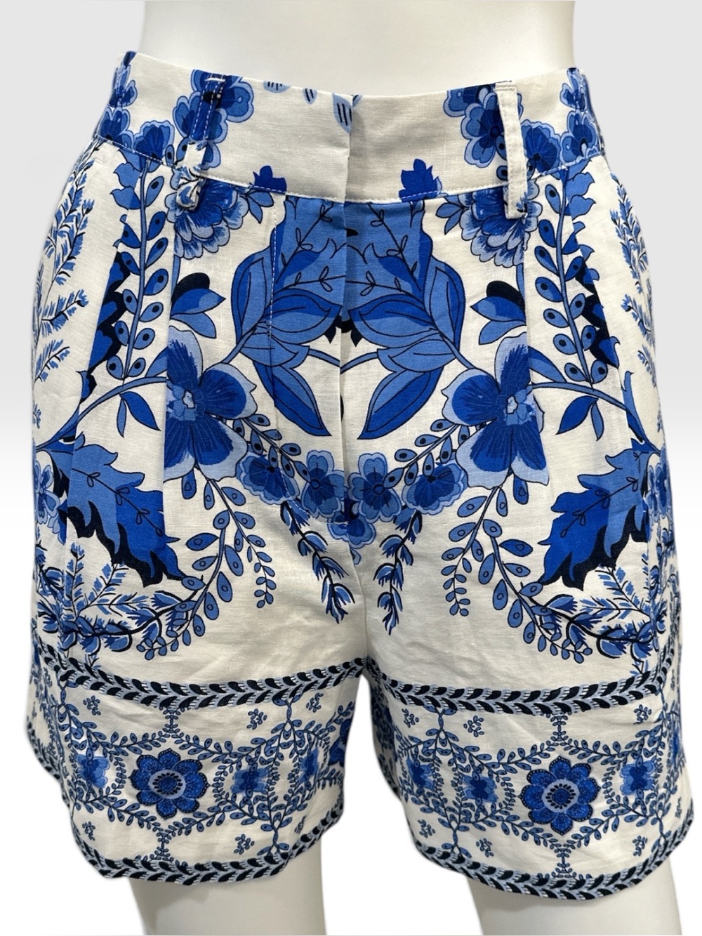 NWOT A Loves A Blue Floral High-Waist Women's Bermuda Shorts Size 0